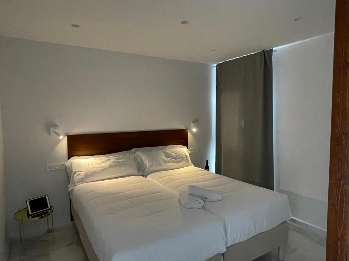 San Lorenzo Apartamentos Y Suites Кадис Экстерьер фото