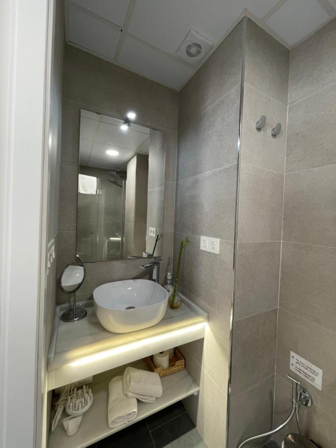San Lorenzo Apartamentos Y Suites Кадис Экстерьер фото