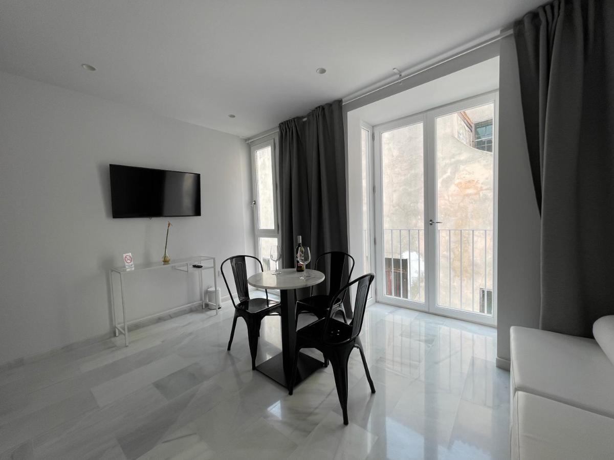 San Lorenzo Apartamentos Y Suites Кадис Экстерьер фото
